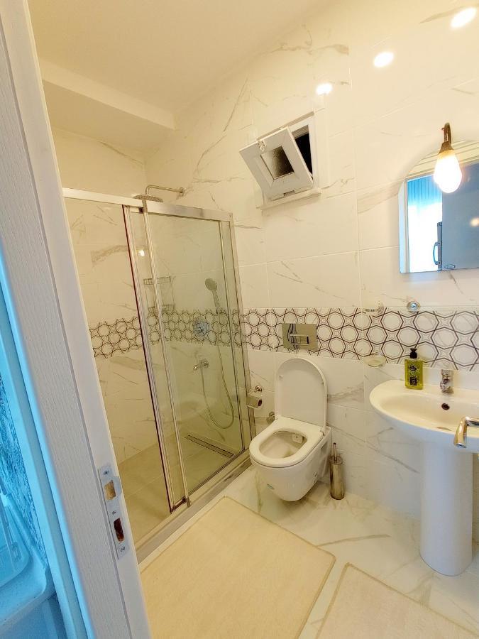Cute Home Center Of Истанбул Екстериор снимка